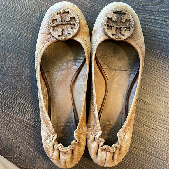 Authentic Tan/ Brown Tory Burch Flats 7.5 - Picture 6 of 6